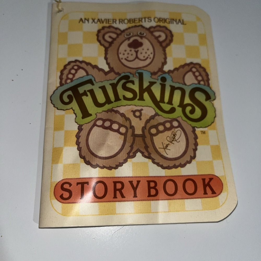 Vintage 1980s Furskins Bear Plastic Storybook‎ Only